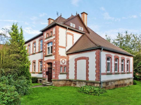 Stylish former village school with garden in Waldeck Netze